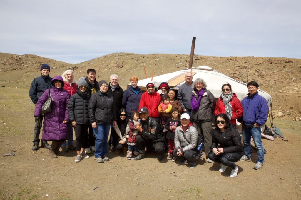 The May 2017 ger-building team.